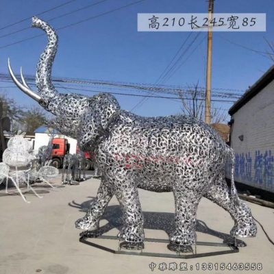 不锈钢镂空动物大象雕塑