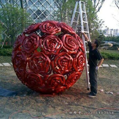 不锈钢玫瑰花球雕塑